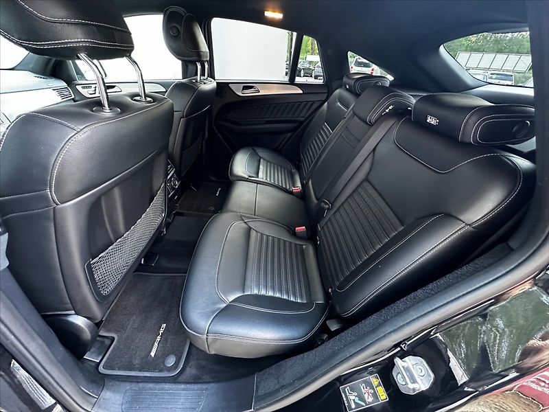Mercedes-Benz GLE 3,0 kupé-350CDI REZERVACE!! - fotka 11 z 47
