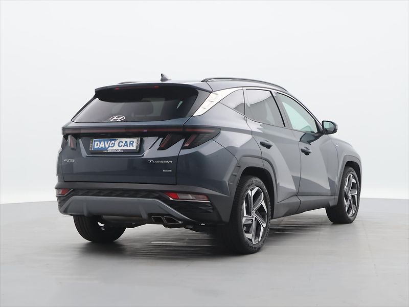 Hyundai Tucson 1,6 T-GDI 132kW 4x4 CZ Premium - fotka 7 z 36