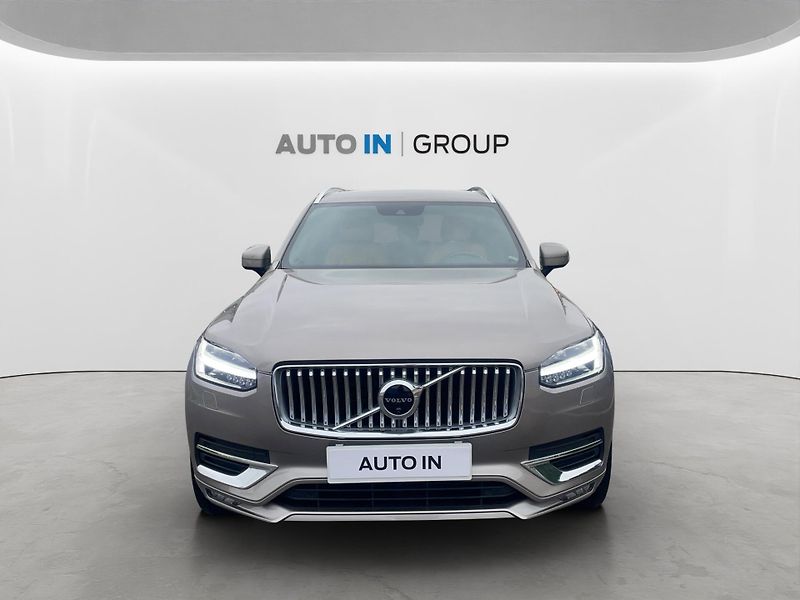 Volvo XC90 (2021) B5, 4X4, VZDUCH, ADAPT.SVĚTLA - fotka 2 z 22