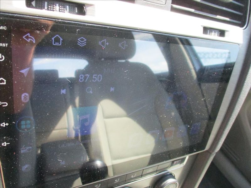 Volkswagen Golf 1,2 TSI,NAVI,digiklima,servis, - fotka 10 z 36