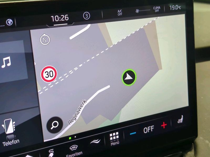 Škoda Enyaq (2021) 80*TEPELKO*TAŽNÉ*MATRIX*KAMERA - fotka 8 z 10
