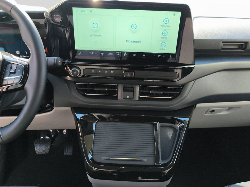 Ford Tourneo Custom (2026) 2,0 EcoBlue L2 TITANIUM - fotka 16 z 18