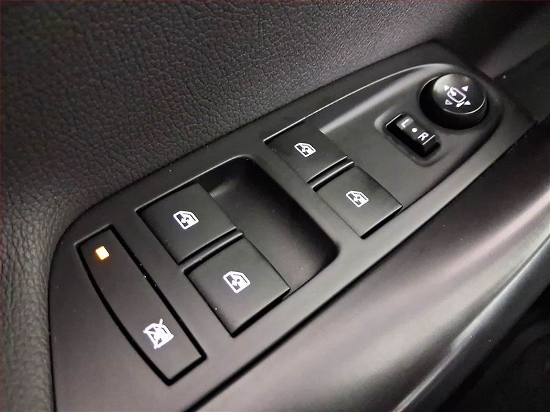 Opel Astra (2018) Innovation 1.6 CDTI, Automat - fotka 16 z 16