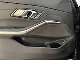 BMW M3 Competition xDrive NEW BLACK  - náhled 24