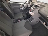 Toyota Aygo (2007) 1.0 VVT-i, po STK, rezervace - náhled 9