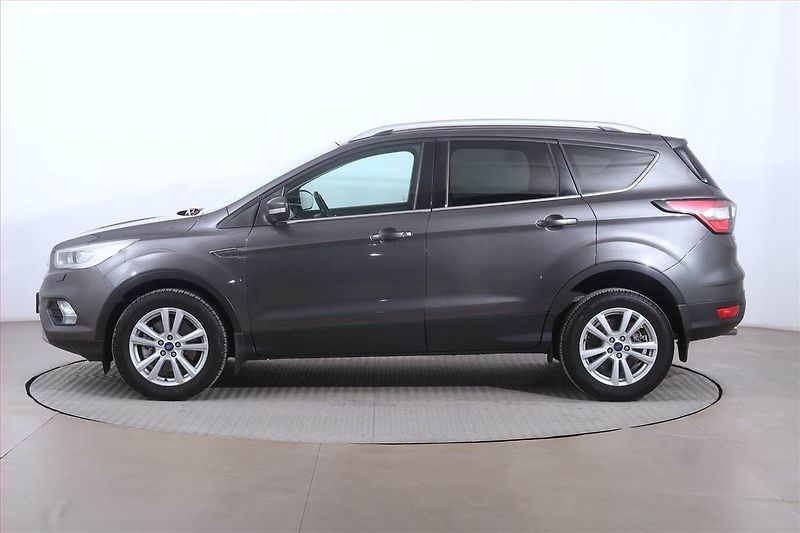 Ford Kuga (2017) 1.5 TDCi, Automat, Navi - fotka 3 z 22