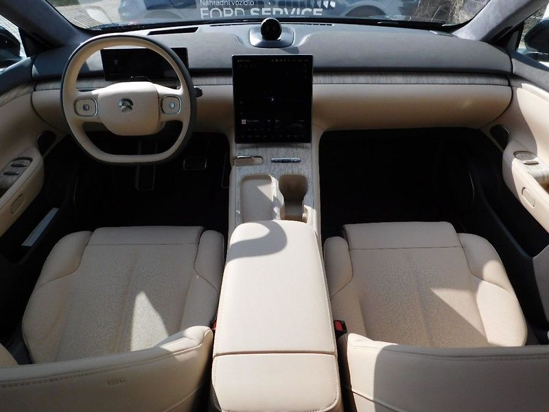 NIO ET7 PŘEDVÁDĚCÍ VŮZ, ZÁRUKA,480KW - fotka 11 z 33
