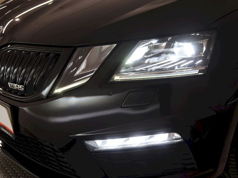 Škoda Octavia (2019) RS CHALLENGE 2.0TDI 135KW DSG - fotka 11 z 46