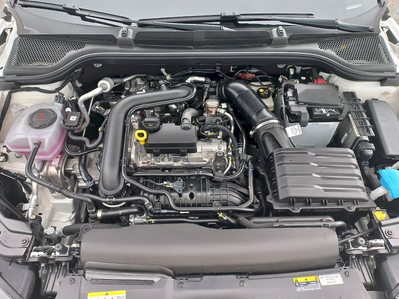 Škoda Scala (2023) Ambition PLUS 1,0 TSI 81 kW DS - fotka 12 z 22