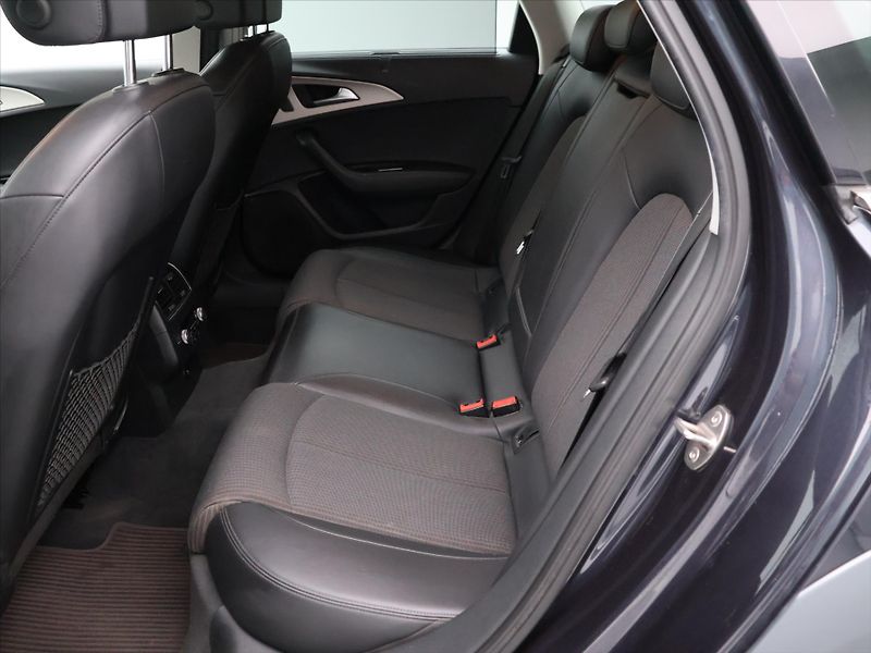 Audi A6 Allroad 3,0 TDI Quattro 200kW S-Tronic - fotka 16 z 34