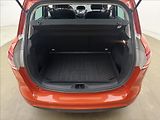 Ford B-MAX 1,6 NAVI KLIMA SENZORY TAŽNÉ - náhled 36