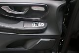 Mercedes-Benz Třídy V (2025) 300d AVG LONG 4MATIC NOVÝ - náhled 9