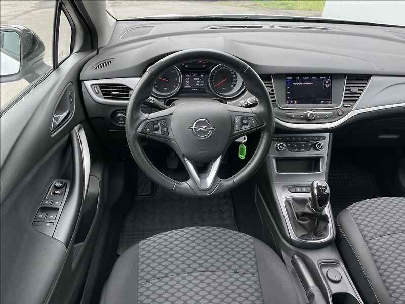 Opel Astra 1,5 CDTi Edition ST PDC+AC - fotka 7 z 23