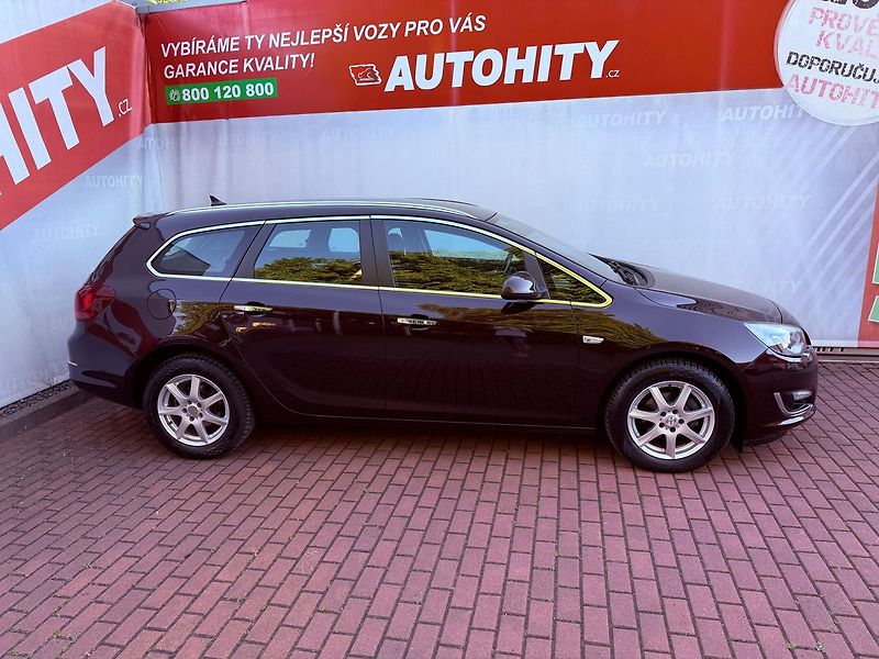 Opel Astra 1.4 Turbo Innovation Aut., S.K - fotka 6 z 26