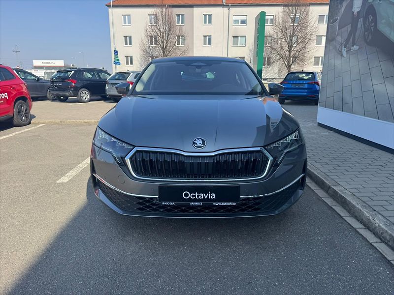 Škoda Octavia (2026) 1,5 TSI 110 kW  Classic - fotka 2 z 11