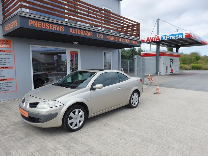 Renault Mégane 2,0i KLIMA, ZÁLOHOVÁNO - fotka 1 z 20
