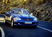 Mercedes-Benz SLK 200 Kompressor, rok 2000, najeto 101 000 km. Cena: 139 000 Kč
