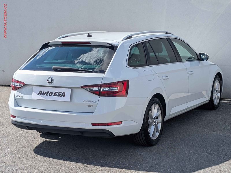 Škoda Superb (2018) 2.0 TDI 4x4, Bixen, navi - fotka 6 z 18