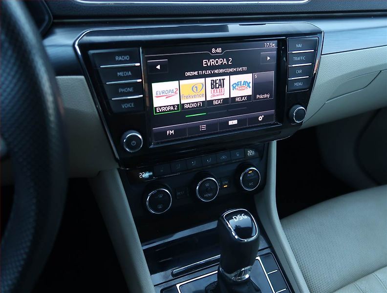 Škoda Superb (2016) Elegance 2.0 TSI, Automat - fotka 18 z 22