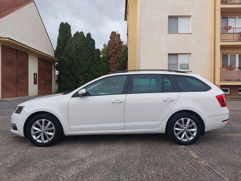 Škoda Octavia 1,6 TDi 85kw Ambition ČR Nav. - fotka 4 z 18