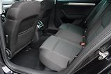 Škoda Superb 2.0 TDI 140kW 4x4 full servis - náhled 31