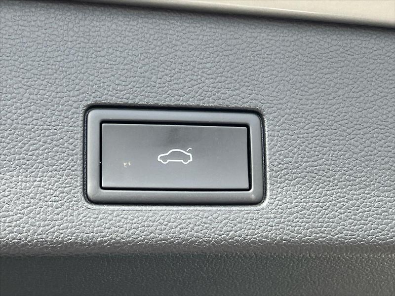 Volkswagen Golf Variant 1,5 TSi 85kW LIFE  8 REZERVACE - fotka 24 z 27