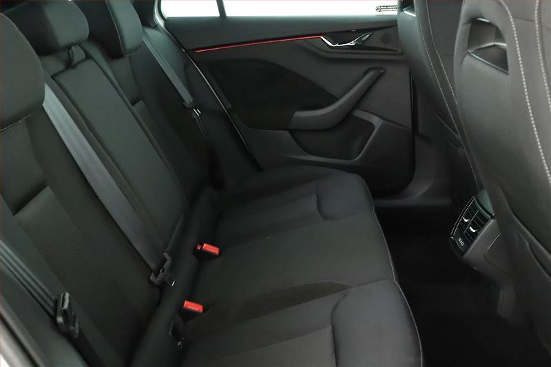 Škoda Scala (2025) 1.0 TSI, Drive - fotka 7 z 14