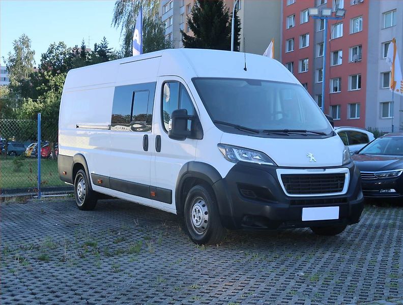 Peugeot Boxer (2019) 2.0 BlueHDi, 6Míst, Maxi, 1.0t - fotografie inzerátu