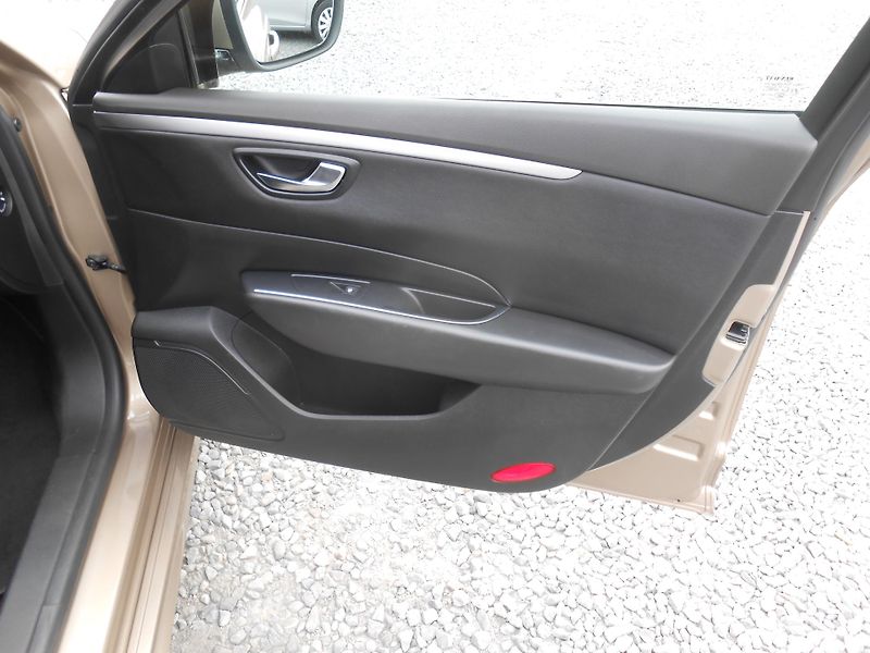 Renault Talisman 1.5DCi, NAVI, LED!! - fotka 15 z 34