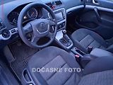 Škoda Octavia (2009) 1.4 TSI, ČR, AC, temp - náhled 2
