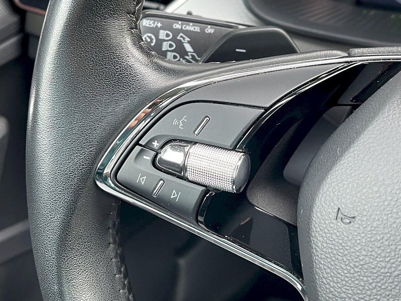 Škoda Kamiq (2022) 1.0 TSI 81 kW DSG Style Plus - fotka 8 z 33