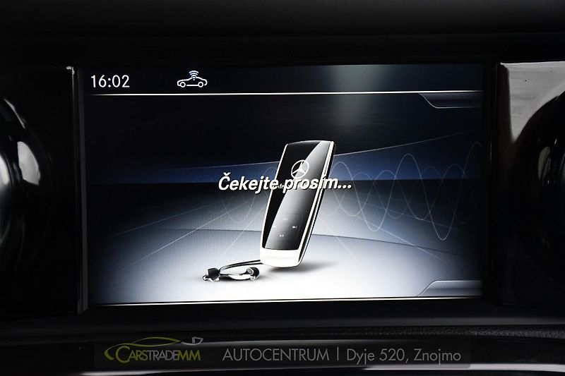 Mercedes-Benz SLC 43 AMG  - fotka 44 z 57