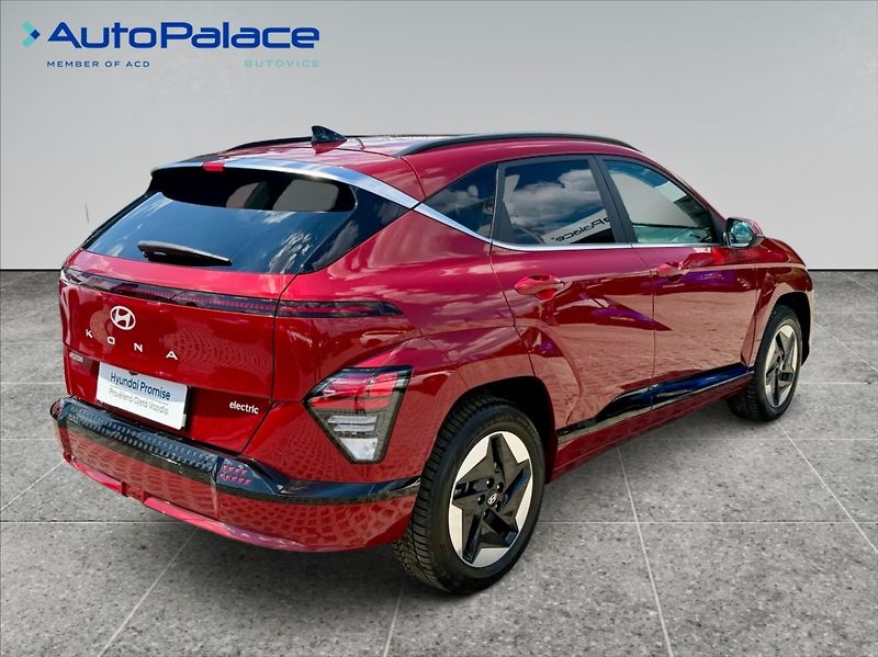 Hyundai Kona 0,0 EV CZECH EDITION 150KW - fotka 4 z 14