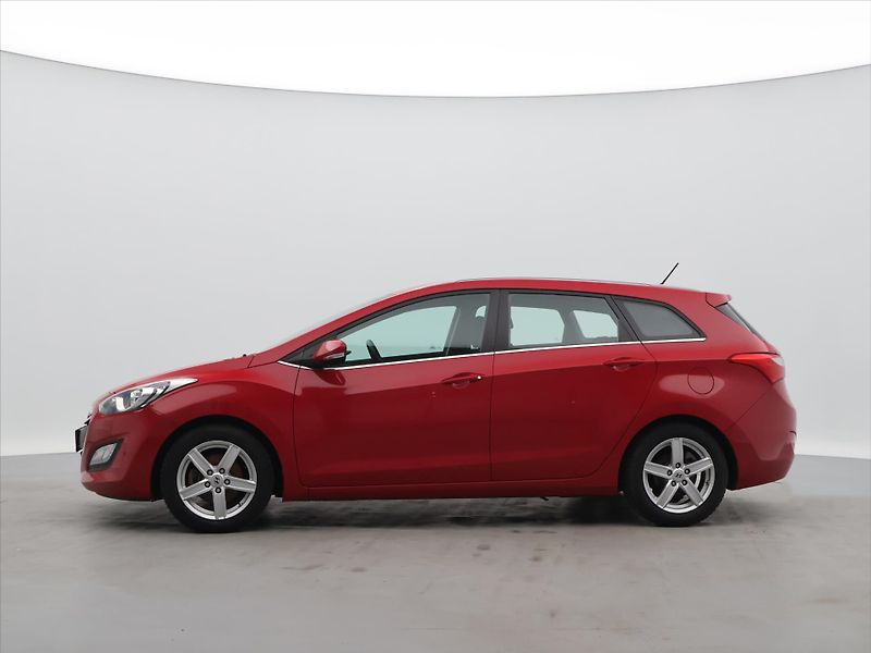 Hyundai i30 1,6 GDI 99kW Trikolor Style CZ - fotka 4 z 29