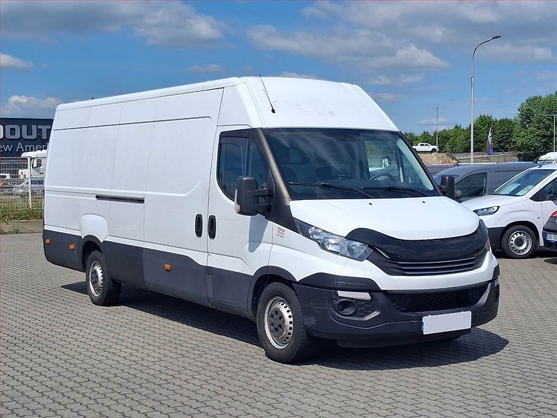 Iveco Daily (2018) 2.3 HPT, Maxi, 16m3, 1Maj - fotografie inzerátu