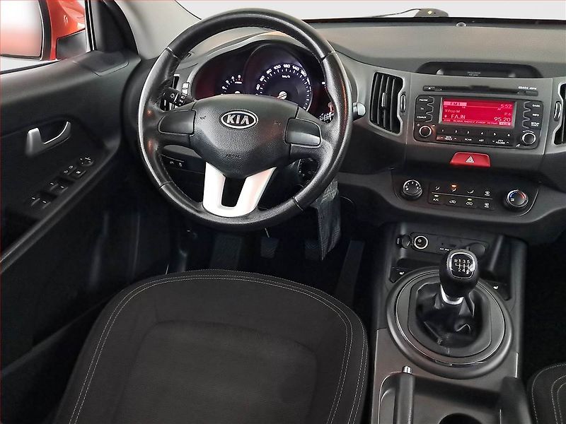Kia Sportage (2011) 1.7 CRDi, Vyhř. sedaček - fotka 7 z 14