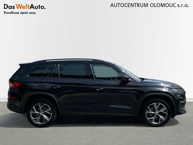 Škoda Kodiaq (2022) 2.0 TDI 7DSG Sportline - fotka 3 z 35