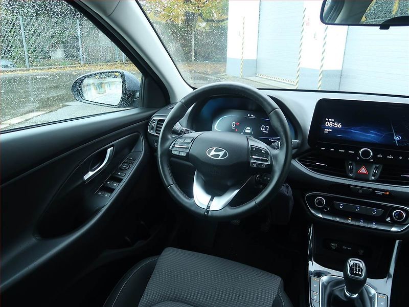 Hyundai i30 (2024) 1.5 DPI, Serv.kniha, Navi - fotka 7 z 20