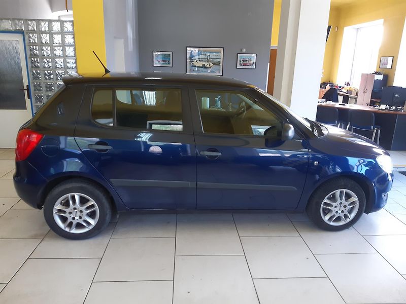 Škoda Fabia 1.2 TSI KLIMA ESP - fotka 7 z 18