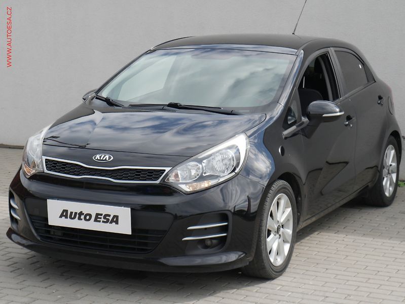 Kia Rio (2016) 1.4CVVT, AC, tempo, park - fotka 3 z 18