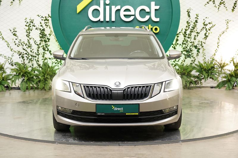 Škoda Octavia - fotka 4 z 25