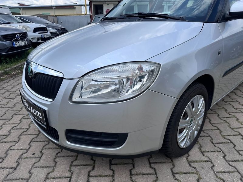 Škoda Roomster (2007) 1,6i 16V 77 KW ROZVODY STK - fotka 9 z 49