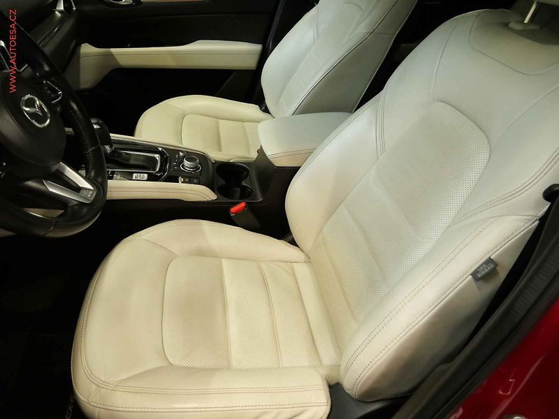 Mazda CX-5 (2019) 2.5 4x4, 2.maj,ČR, AT, kůže - fotka 9 z 23