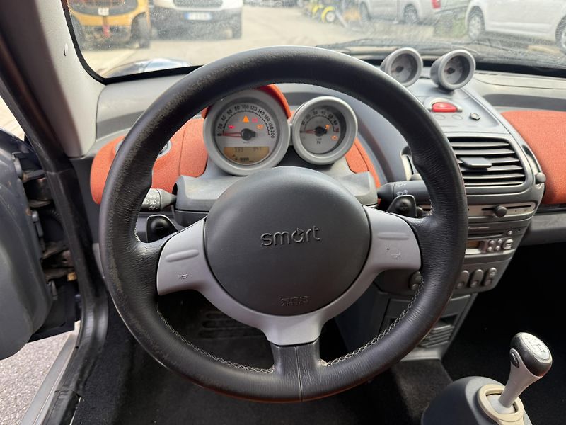 Smart Roadster coupe 0.7 60 kW - fotka 10 z 16