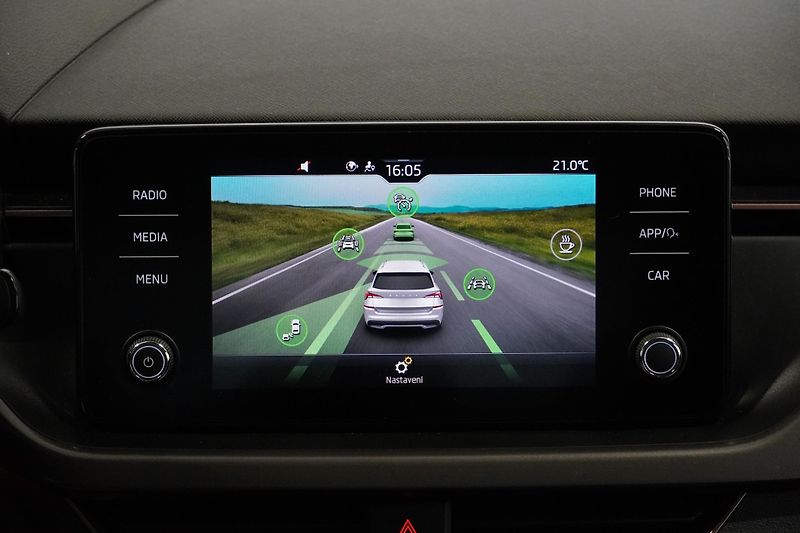 Škoda Kamiq 1.0TSI DSG Style,DPH,ČR,TAŽNÉ - fotka 28 z 29