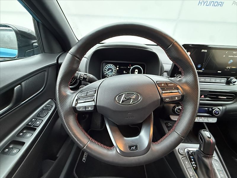 Hyundai Kona 1,6 T-GDi 145kW DCT N-Line 4WD - fotka 8 z 25