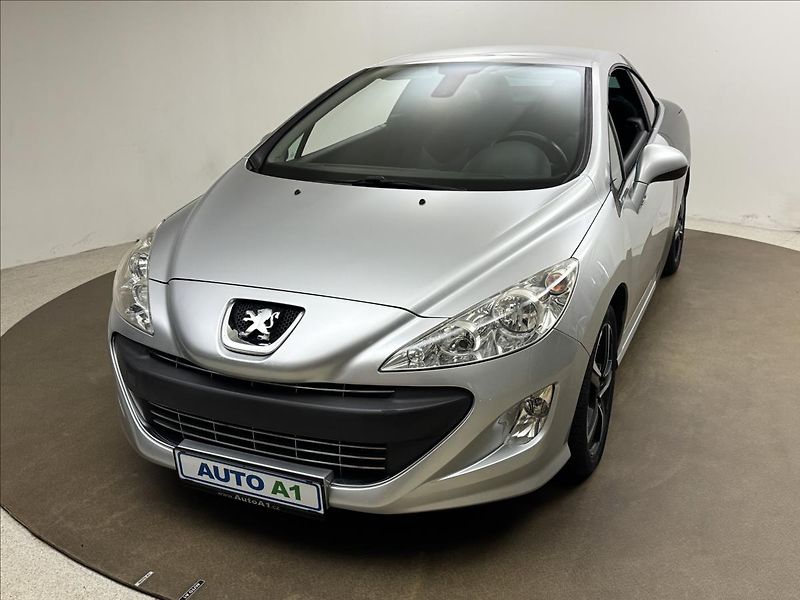 Peugeot 308 1,6 KABRIO DPH NAVI SERVIS  CC - fotka 7 z 39