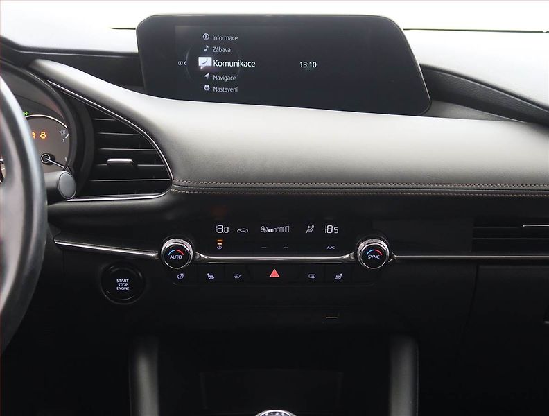 Mazda 3 (2019) 2.0 Skyactiv-G - fotka 12 z 21