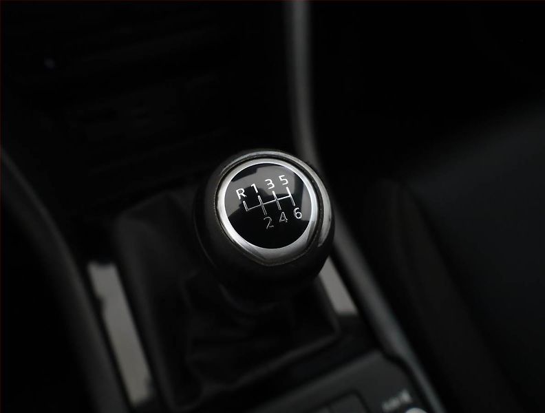 Mazda CX-3 (2019) 2.0 Skyactiv-G, Serv.kniha - fotka 12 z 18
