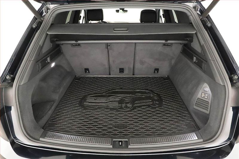 Volkswagen Touareg (2019) R-Line 3.0 TDI - fotka 11 z 29
